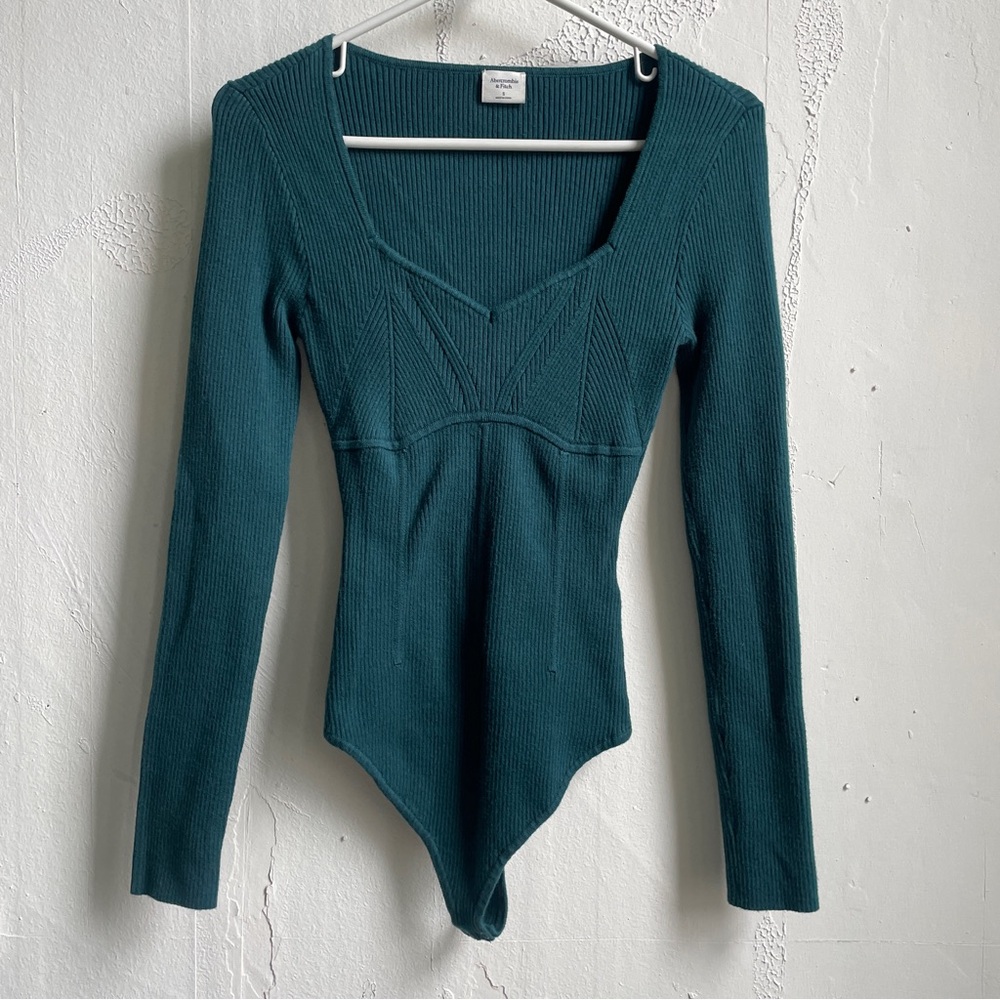 Abercrombie and Fitch Long Sleeve Ribbed Bodysuit Small